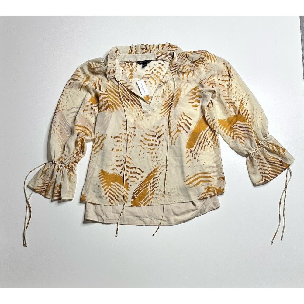 Banana Republic Women's Cream Gold Print Blouse Size M NWT